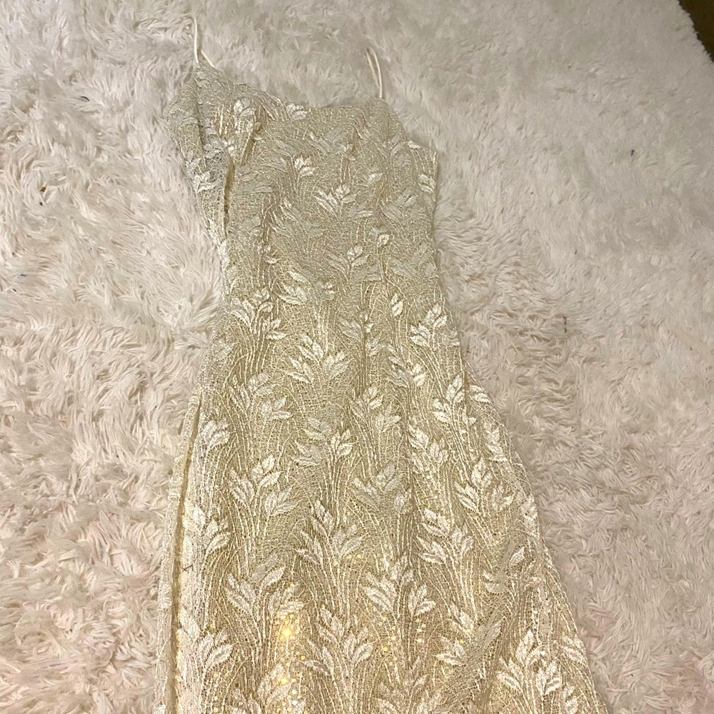 Crème gold Bari Jay evening gown size 7-8